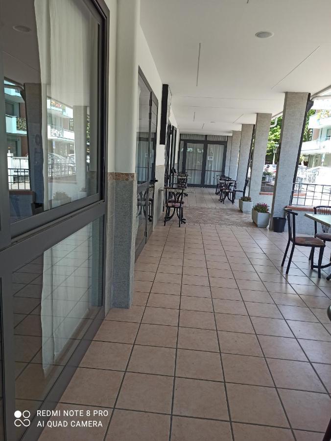 Hotel Danubio เบลลาเรีย-อีเจอา มารีนา ภายนอก รูปภาพ